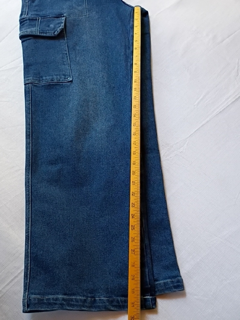 True Religion Women's Dark Blue Cargo Straight Jeans Size 28 - Picture 8 of 13